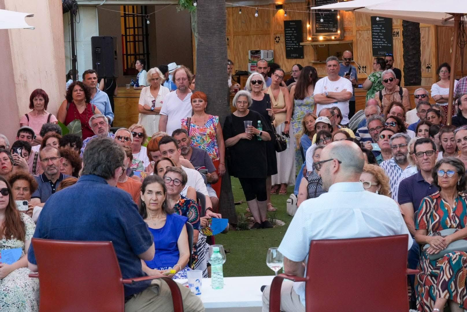 García Montero en la Feria del Libro