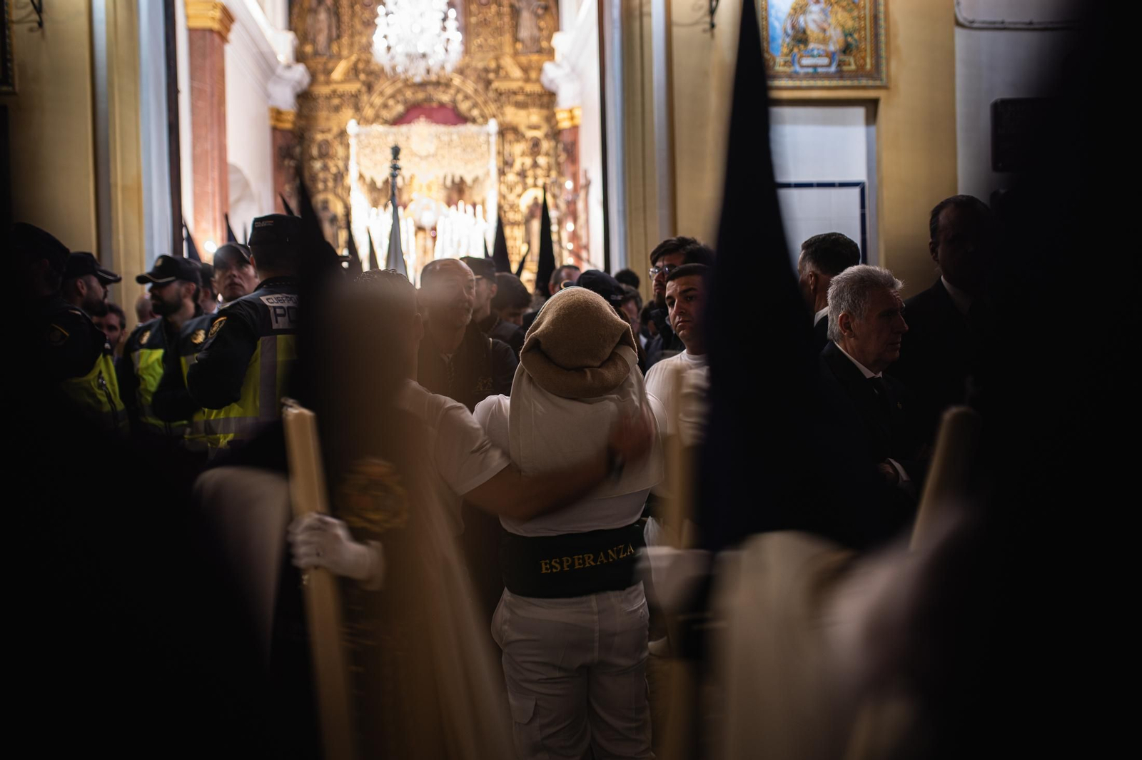 La Hermandad de la Esperanza de Triana en la Semana Santa de Sevilla 2025