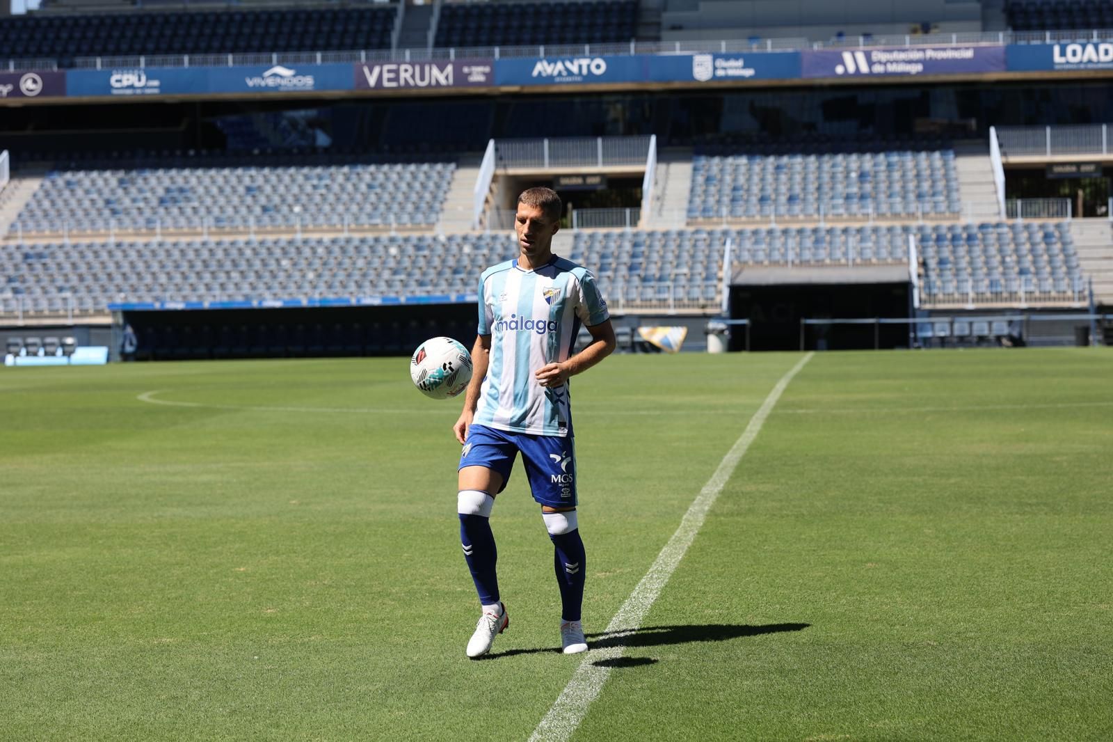 Las primeras imágenes de Brasanac como jugador del Málaga CFº