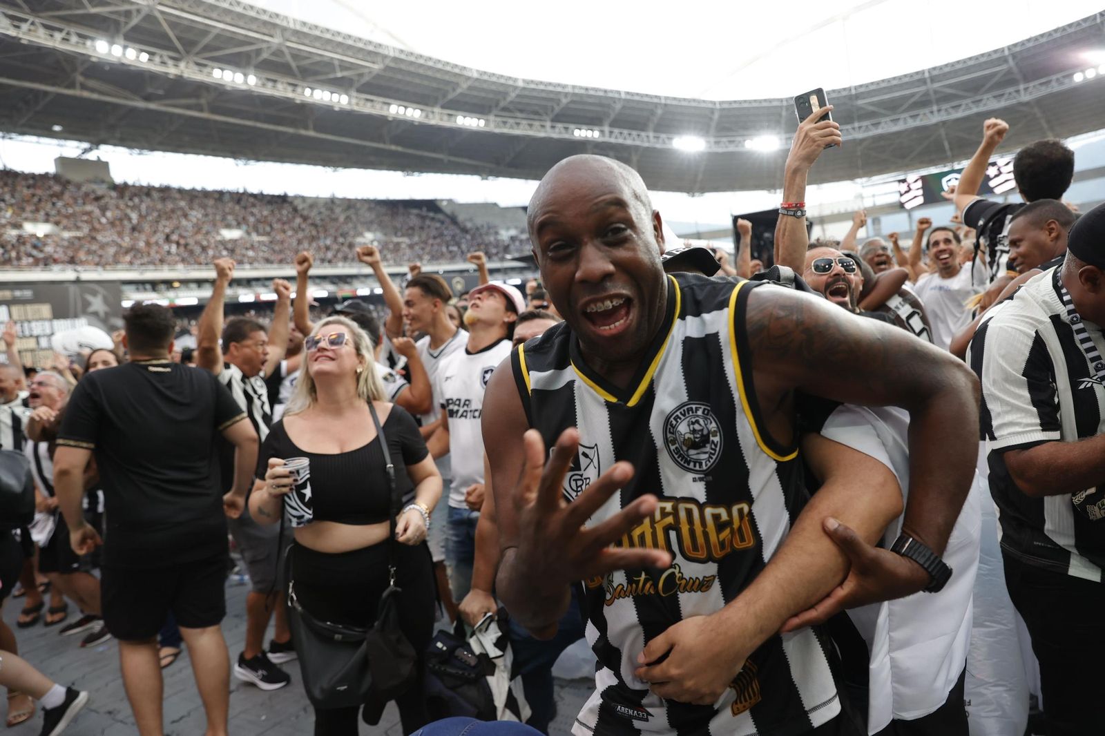 Las fotos de una final de la Libertadores histórica; Botafogo, campeón con 10, ante Atlético Mineiro