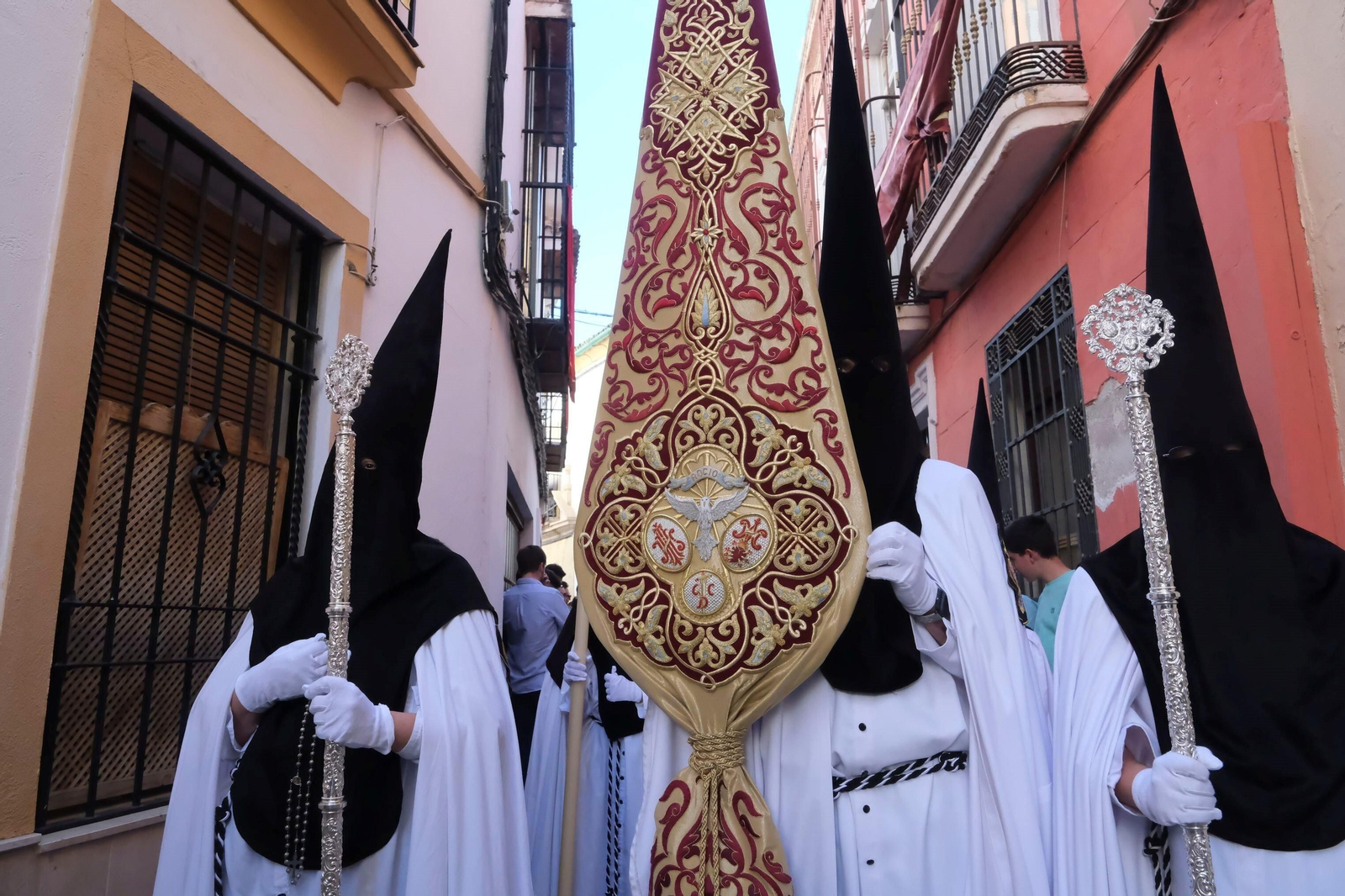 Miércoles Santo en Córdoba: la procesión del Perdón, en imágenes