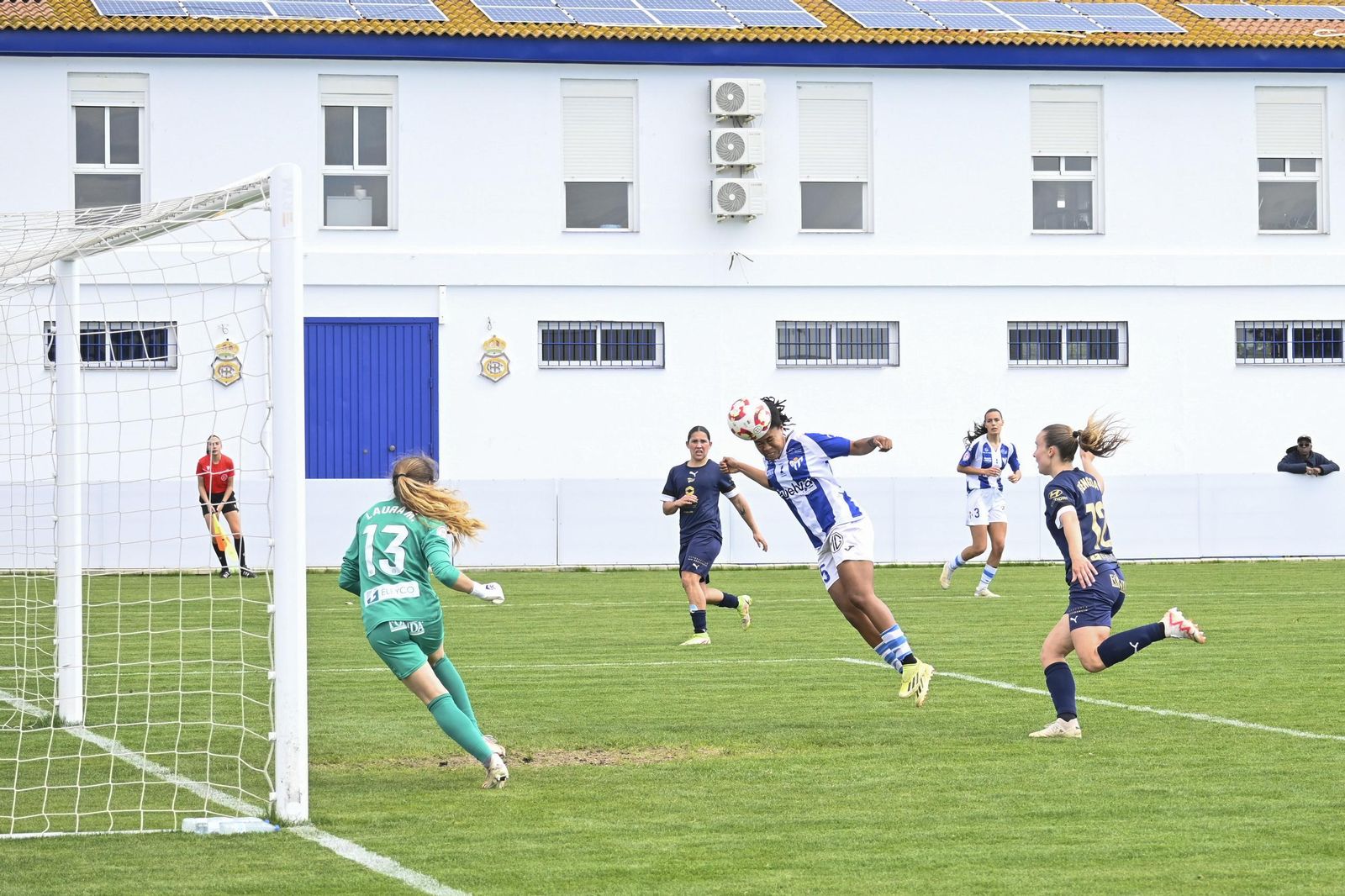Imágenes del partido entre el Sporting de Huelva y el Alavés Fem