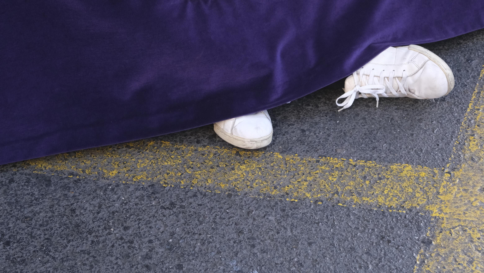 La procesión de Pasión en Almería, en imágenes