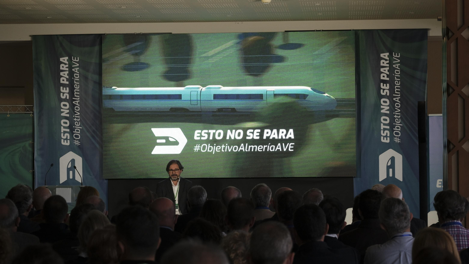 Fotogalería acto reivindicación del AVE en Vera. Almería