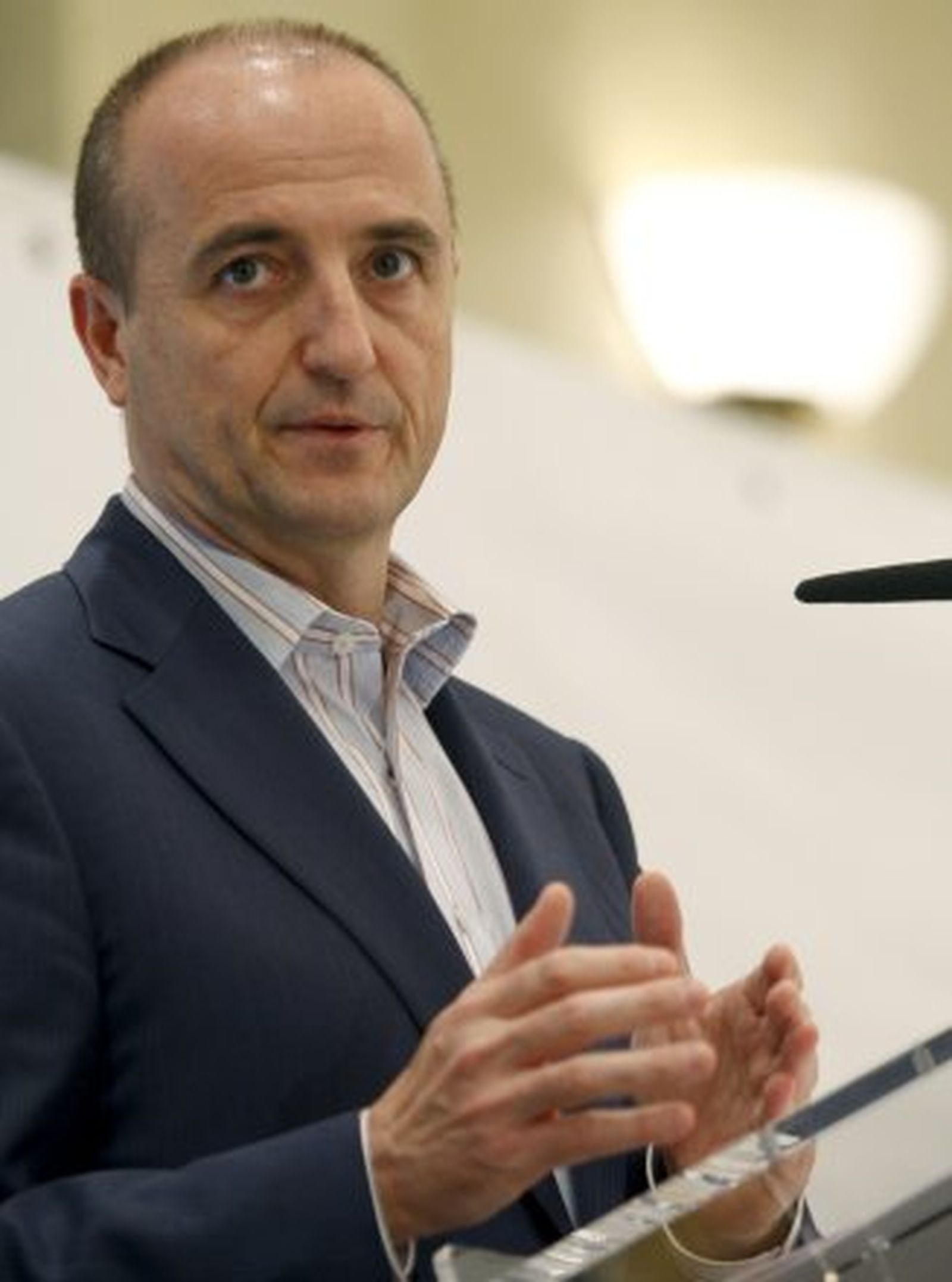 Industria cree que la gasolina bajará en torno a 10 céntimos