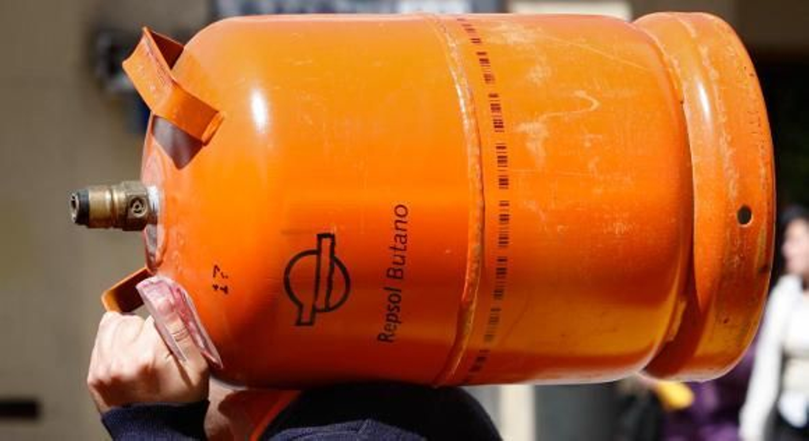 La bombona de butano baja a 15,8 euros desde el próximo 17 de marzo