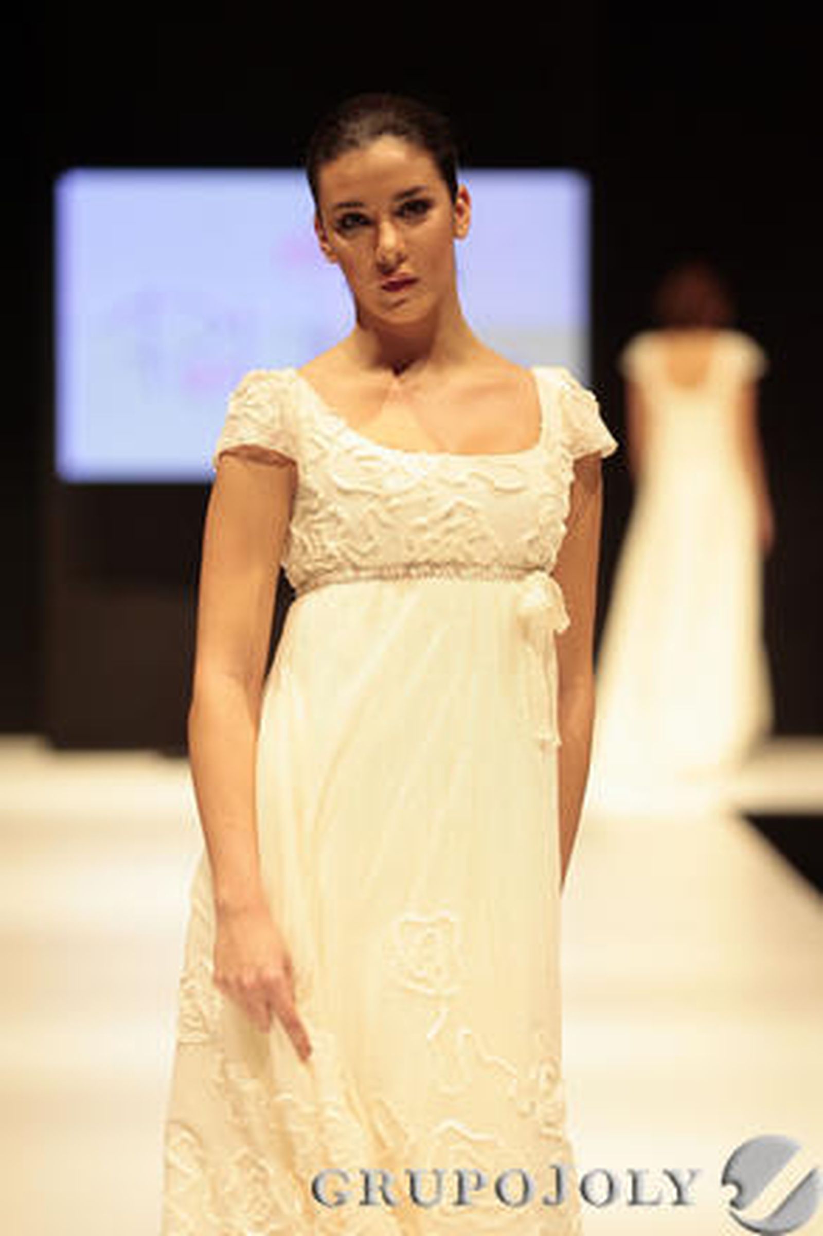 Desfile de Pol Núñez en 'Sevilla de Boda'.

Foto:Juan Carlos Muñoz