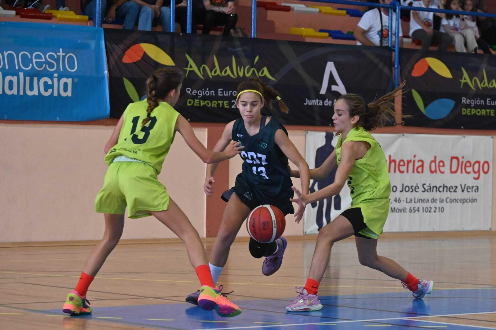 Las fotos de la última jornada del Andaluz infantil femenino de baloncesto de La Línea