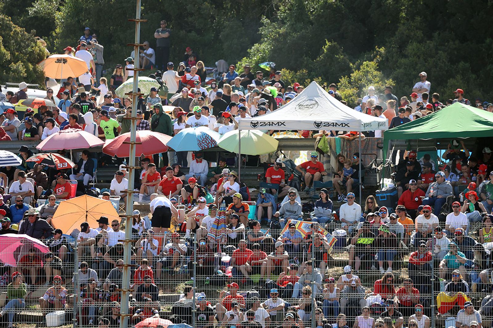 Búscate el domingo de Gran Premio de Jerez 2025 (II)