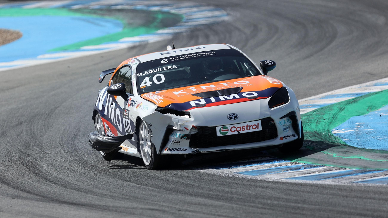 Imágenes del gran ambiente de fiesta en la Racing Weekend y el 40 aniversario del Circuito de Jerez