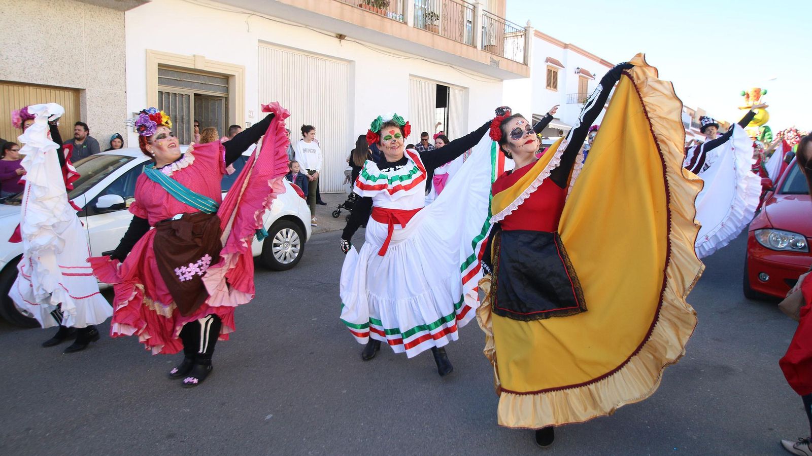 Desfile en las fiestas de Benahadux.